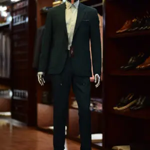 costumes-d-affaires_297-42392